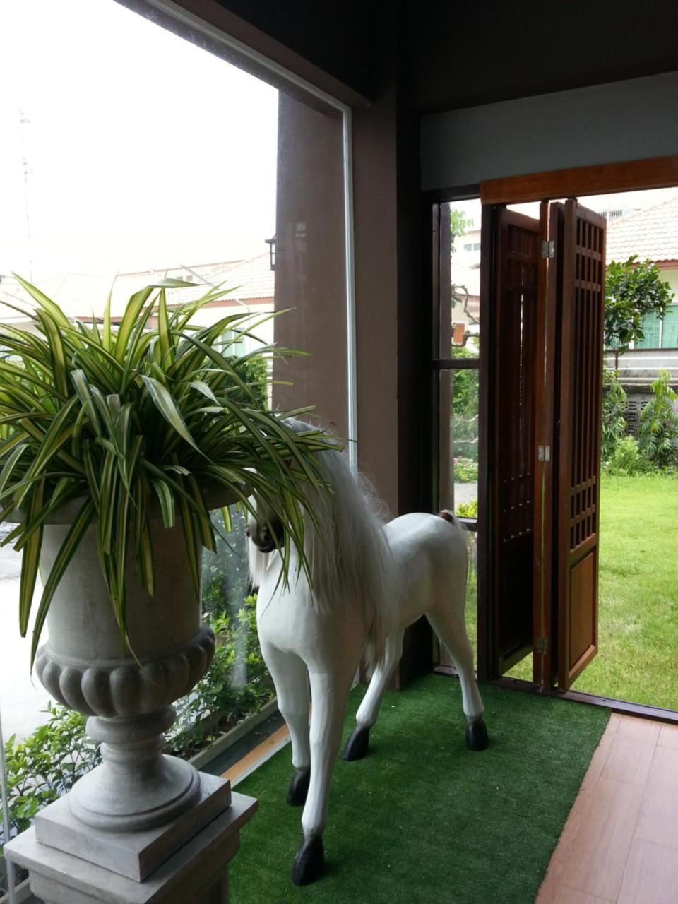 Hotela Boutique Resort Suphan Buri Exterior photo